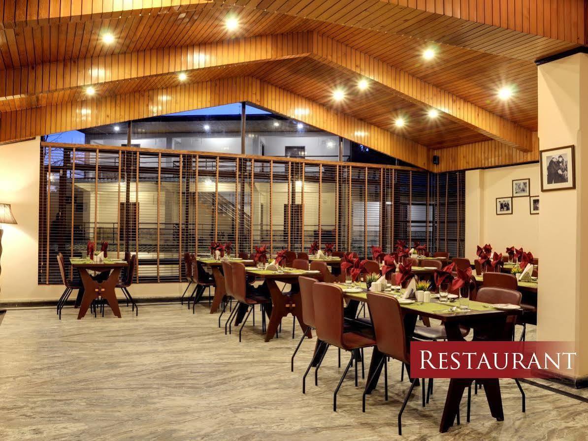 Summit Norling Resort & Spa Гангток Экстерьер фото